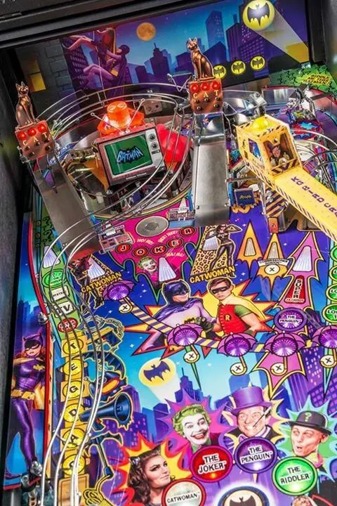 Batman 66 Premium Pinball Machine by Stern - Image 2