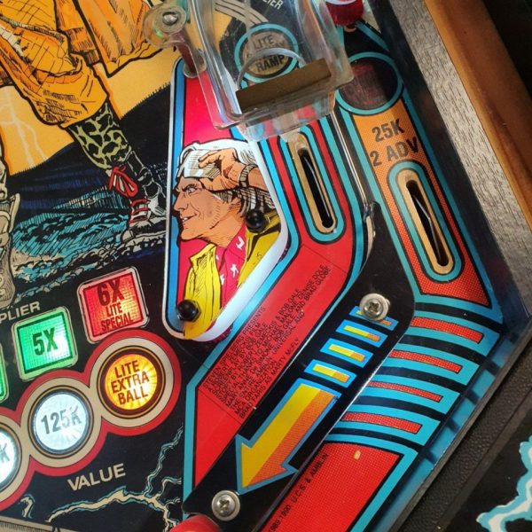 Back to the Future Pinball Machine