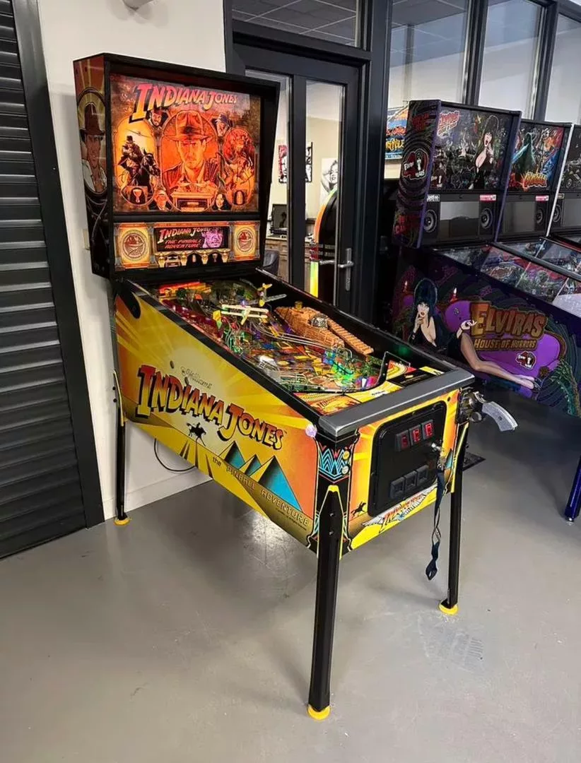 Indiana Jones Pinball Machine for sale