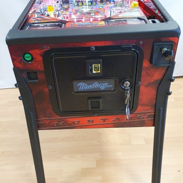 Mustang Pro Pinball Machine