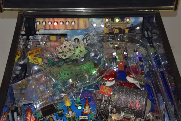 Pirates of the Caribbean Pinball Machine