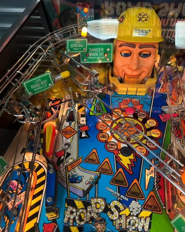 Road Show Pinball Machine