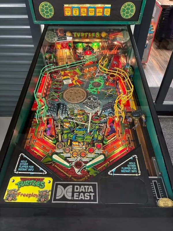 Teenage Mutant Ninja Turtles Pinball Machine