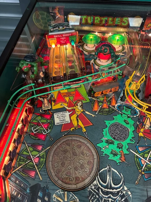 Teenage Mutant Ninja Turtles Pinball Machine