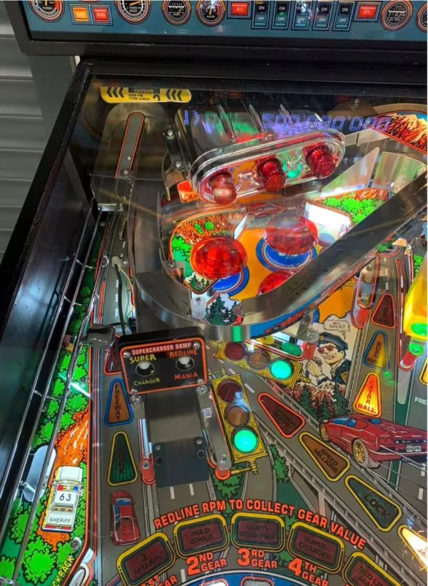 The Gateway High Speed II Pinball Machine
