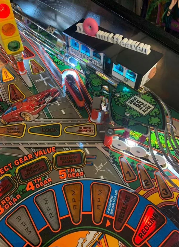 The Gateway High Speed II Pinball Machine
