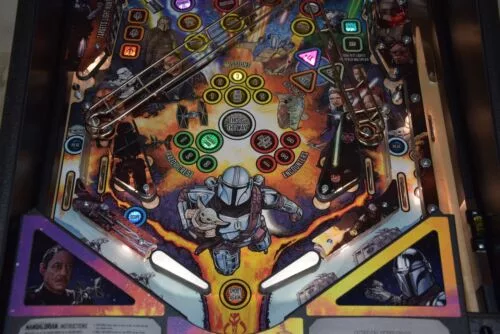 The Mandalorian Premium Pinball Machine