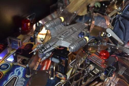 The Mandalorian Premium Pinball Machine