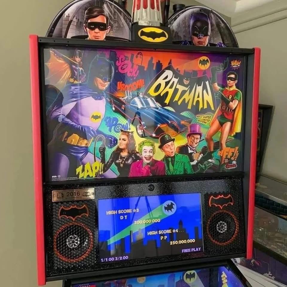 Batman 66 LE Pinball Machine - Image 6